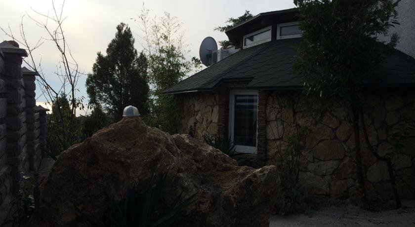 Гостевой дом ЦикадаКлуб Севастополь-14